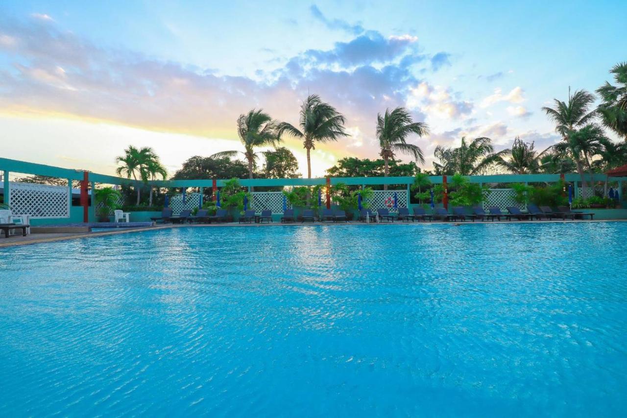 Hua Hin Grand Hotel&Plaza Exterior foto
